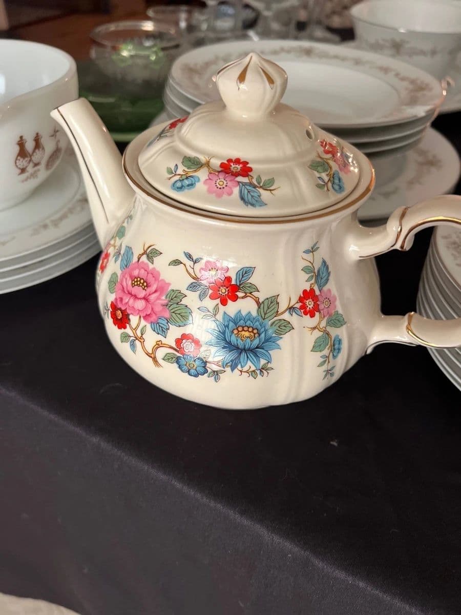 Blue Moon Estate Sale/ Champlin, MN photo 2