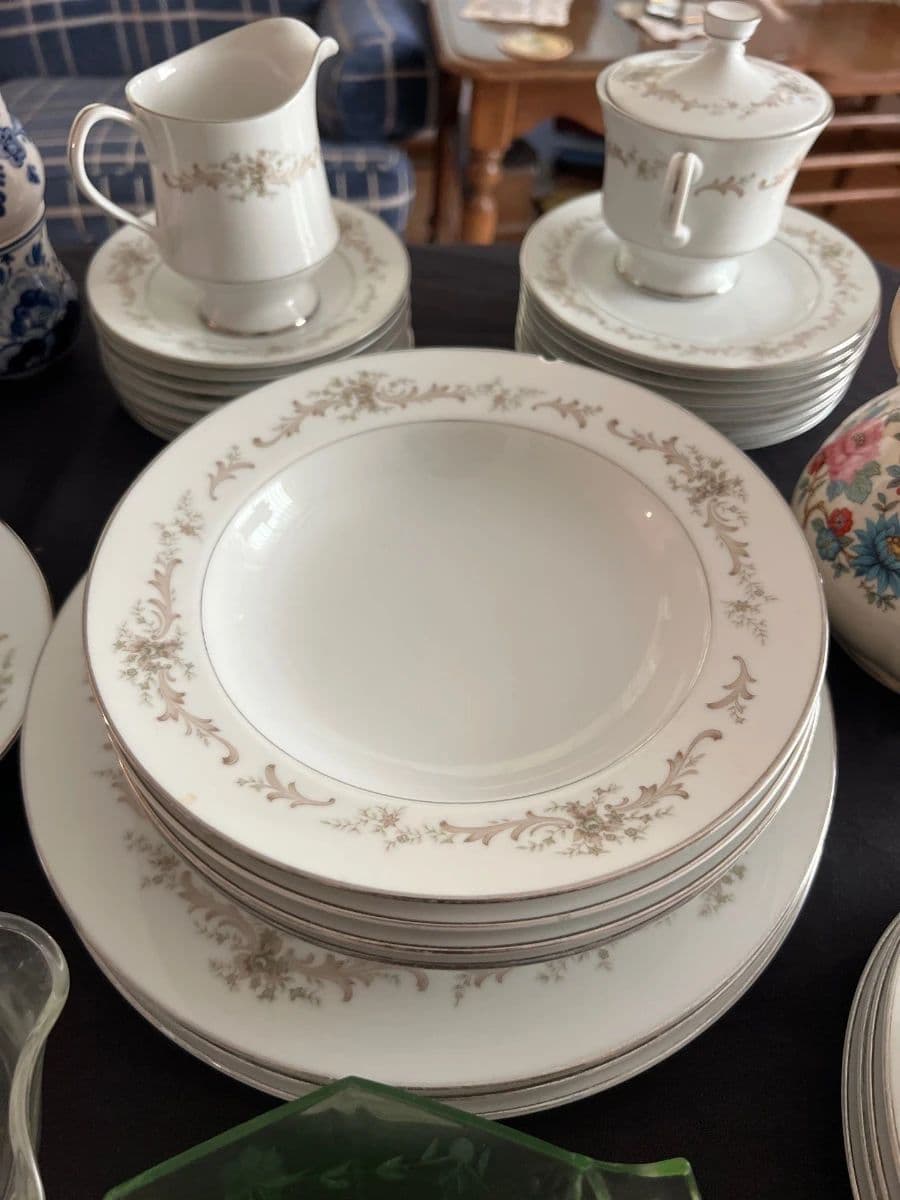 Blue Moon Estate Sale/ Champlin, MN photo 1