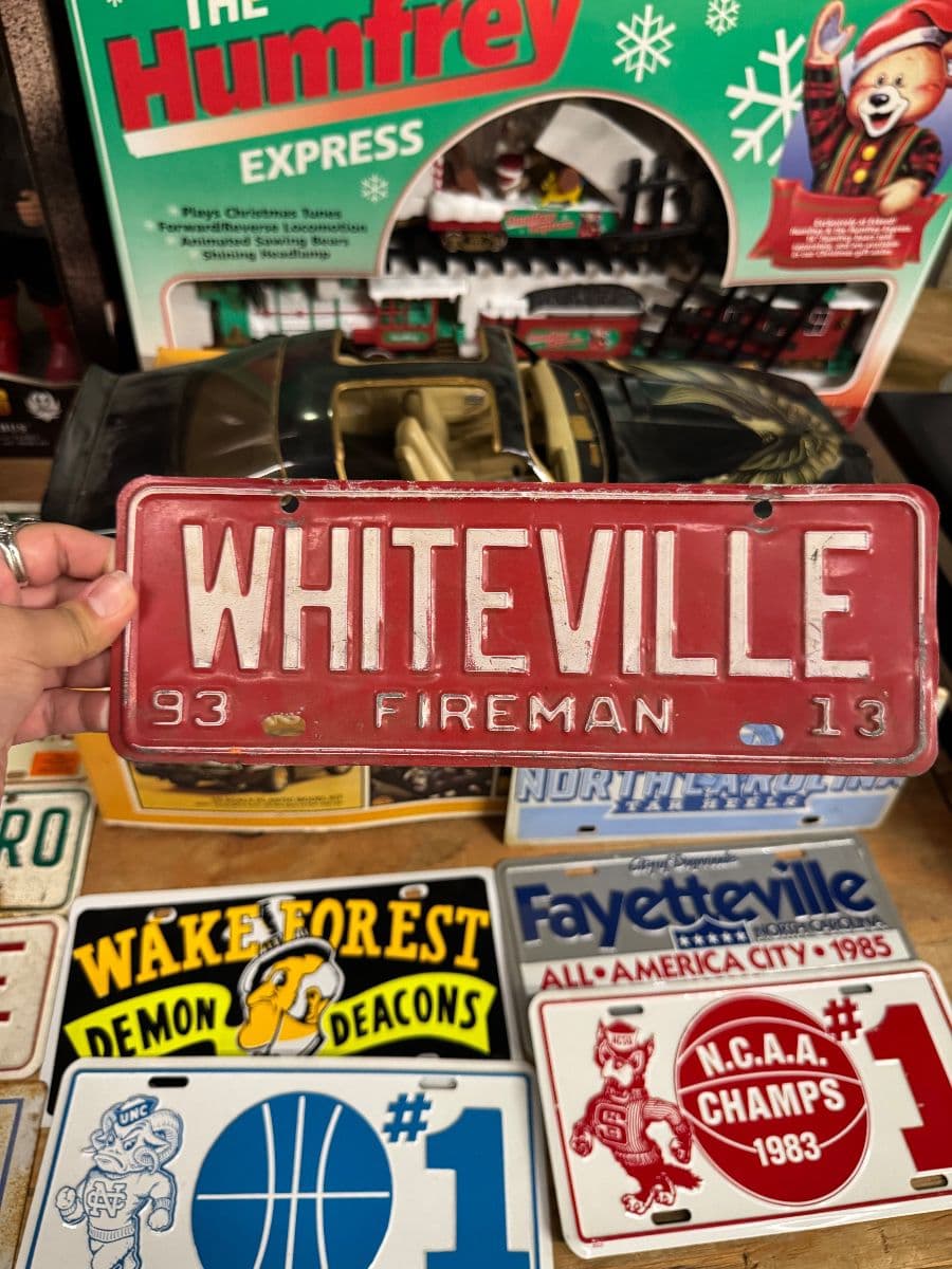 Fantastic Live Auction - Everitte & Sons Auction Company photo 3