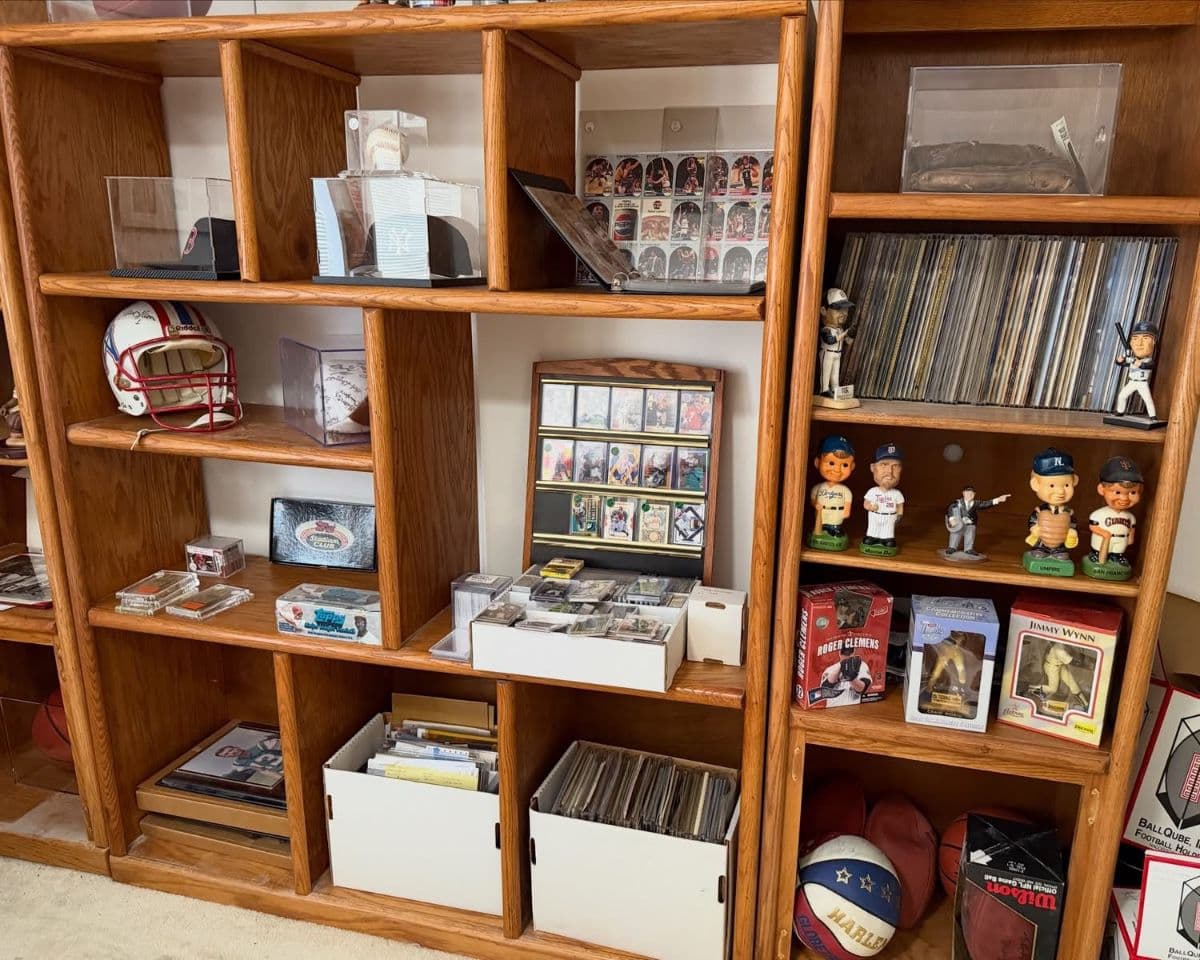 Fabulous Collectors Estate Sale Round 1 photo 12