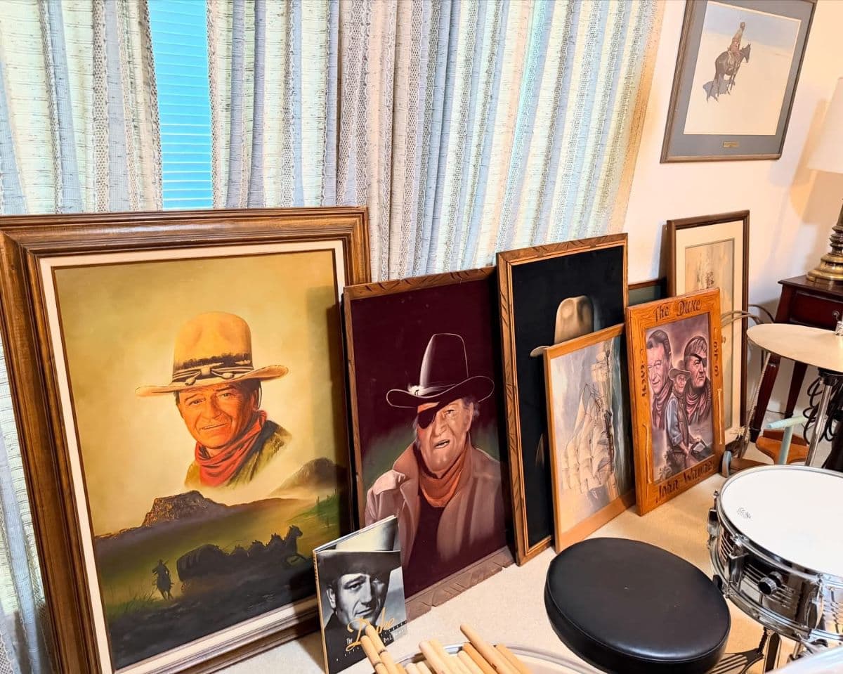 Fabulous Collectors Estate Sale Round 1 photo 10