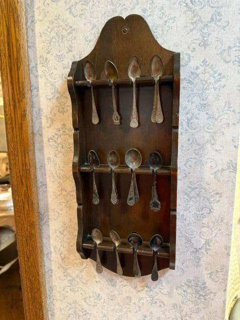 Marc;'s Unique Antiques, Inc. photo 3