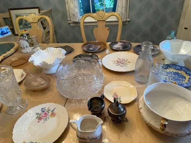 Marc;'s Unique Antiques, Inc. photo 10