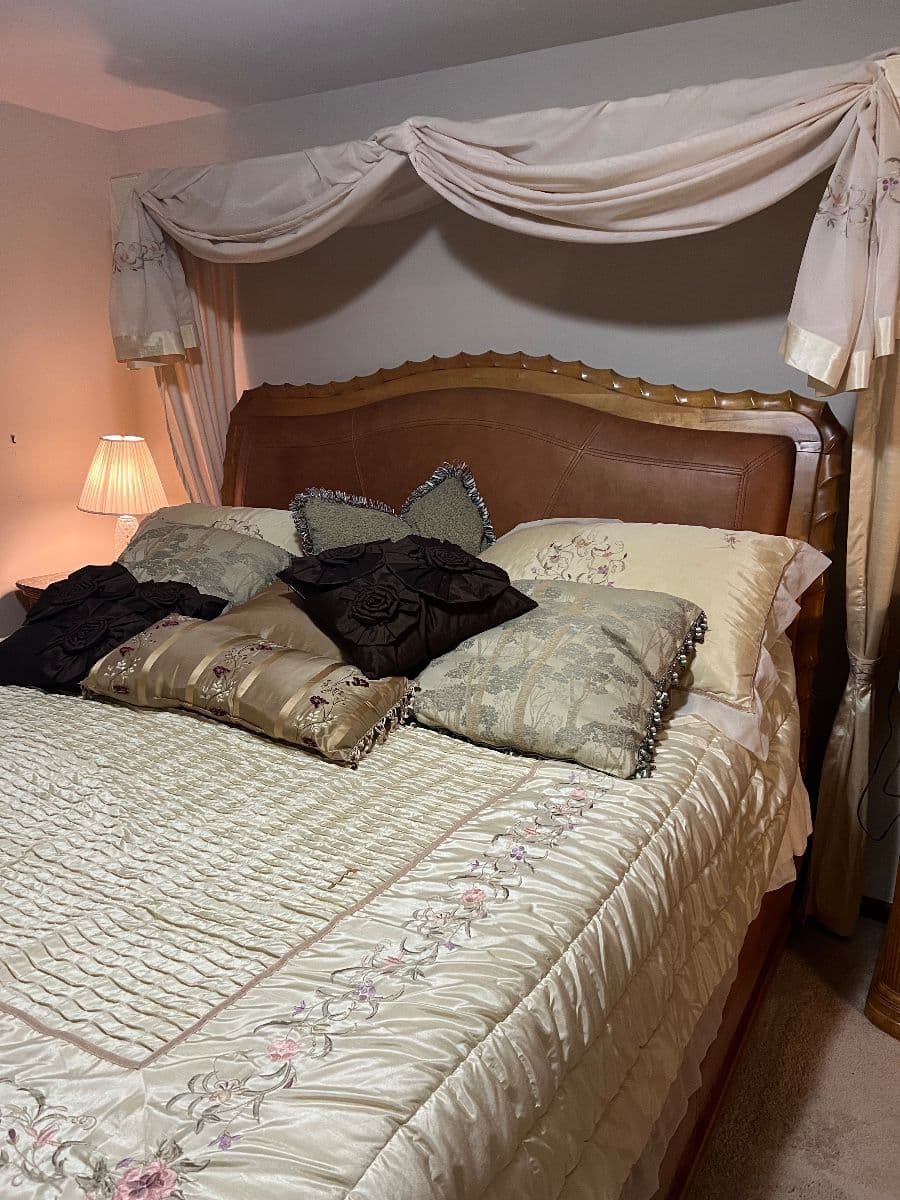 Schererville Pickers Style Estate Sale photo 2