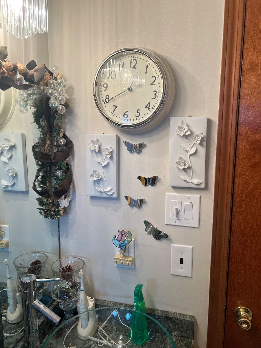 Schererville Pickers Style Estate Sale photo 5