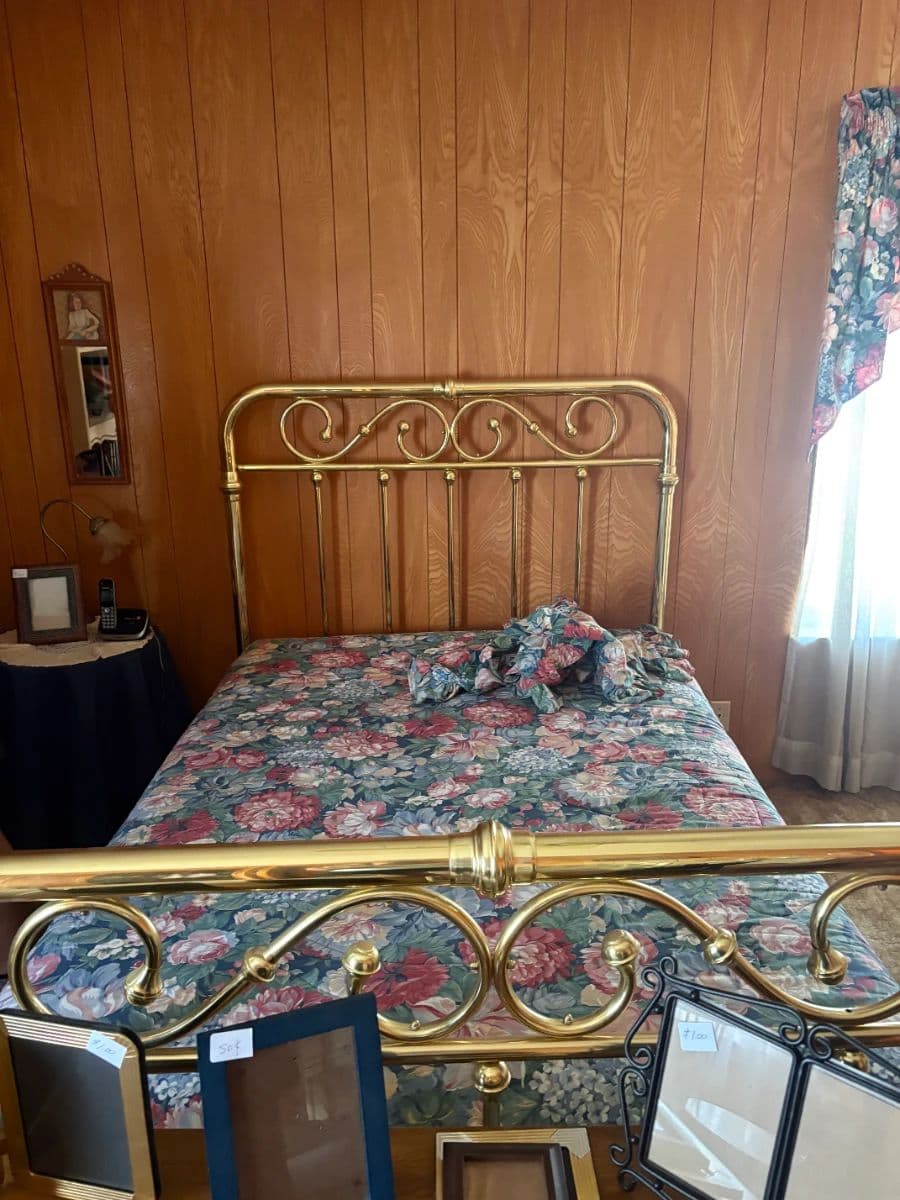 Vintage Finds in Terrell photo 5
