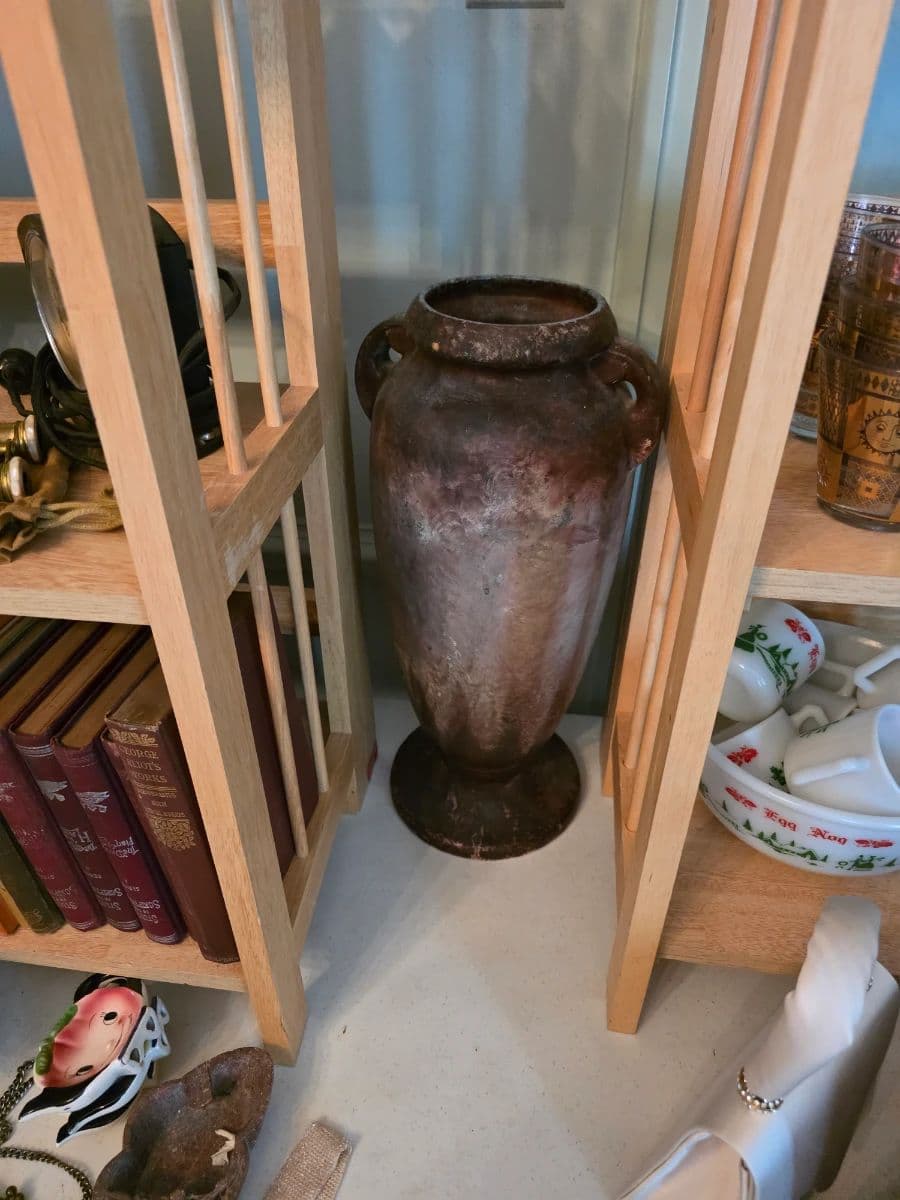 Kinfolke estate sale photo 7