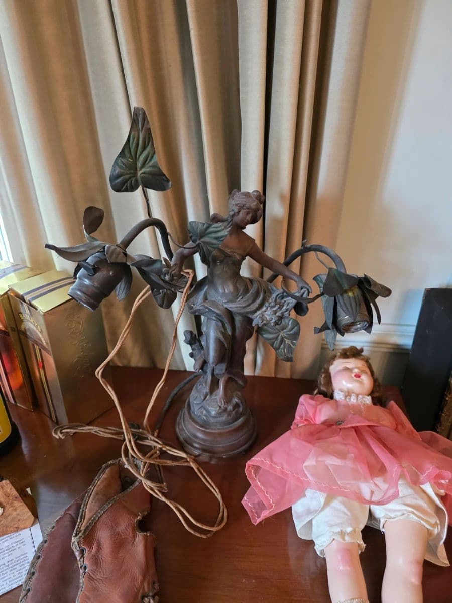 Kinfolke estate sale photo 3