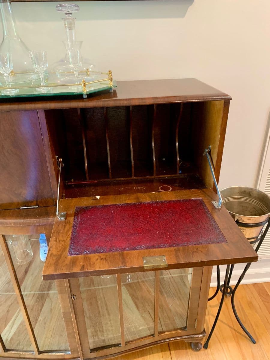 Sharp Finds in Bellevue photo 3