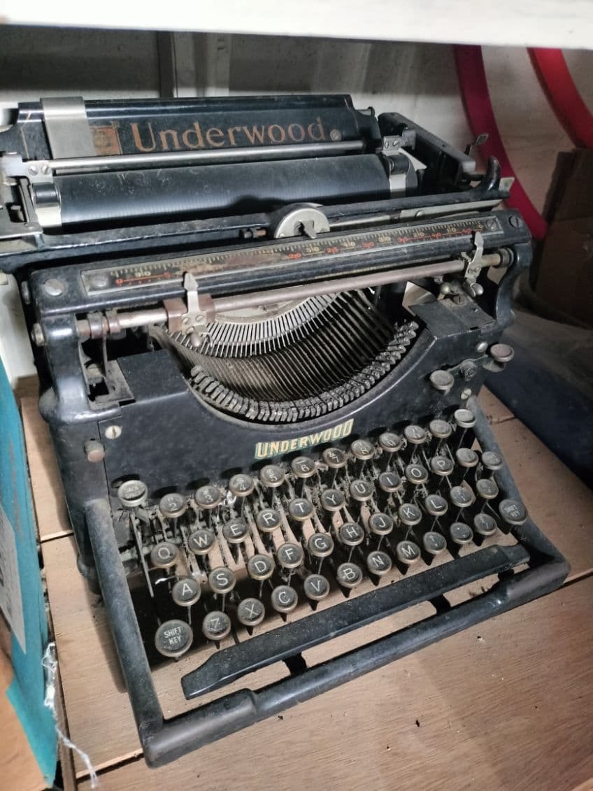 Estate Sale photo 12