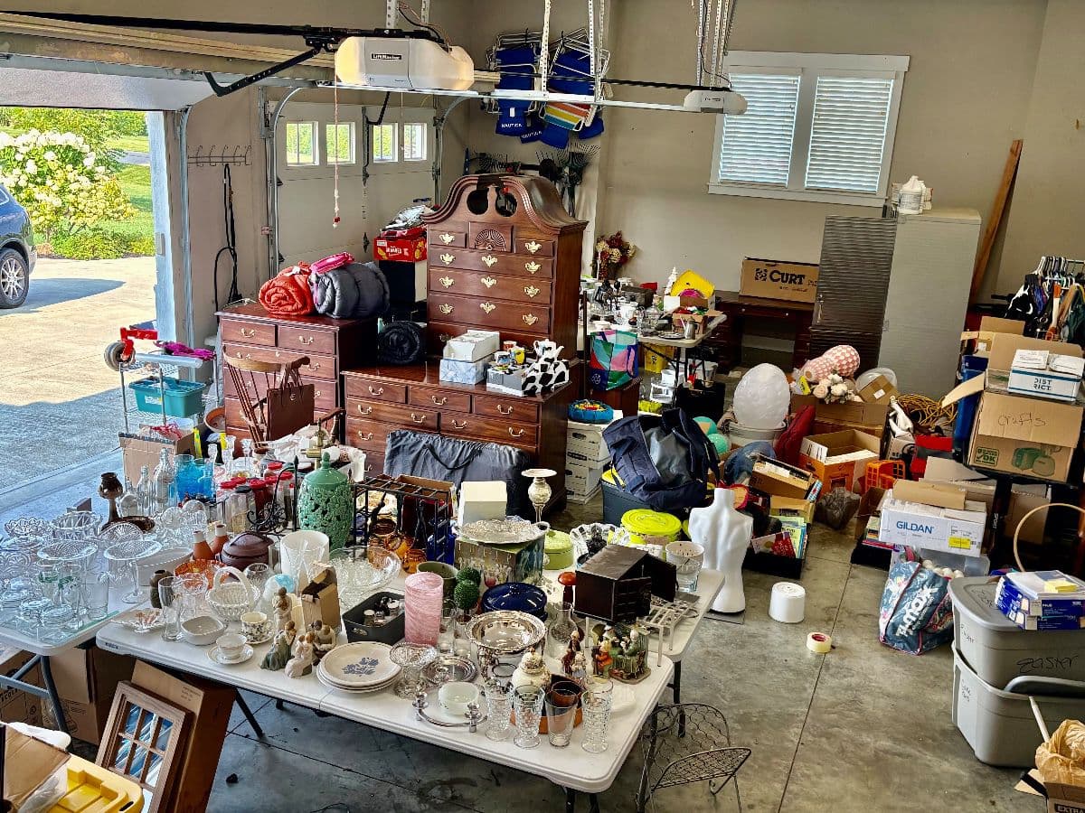 UPSCALE ESTATE SALE | Designer Brands, Quality Finds & Everyday Treasures photo 3