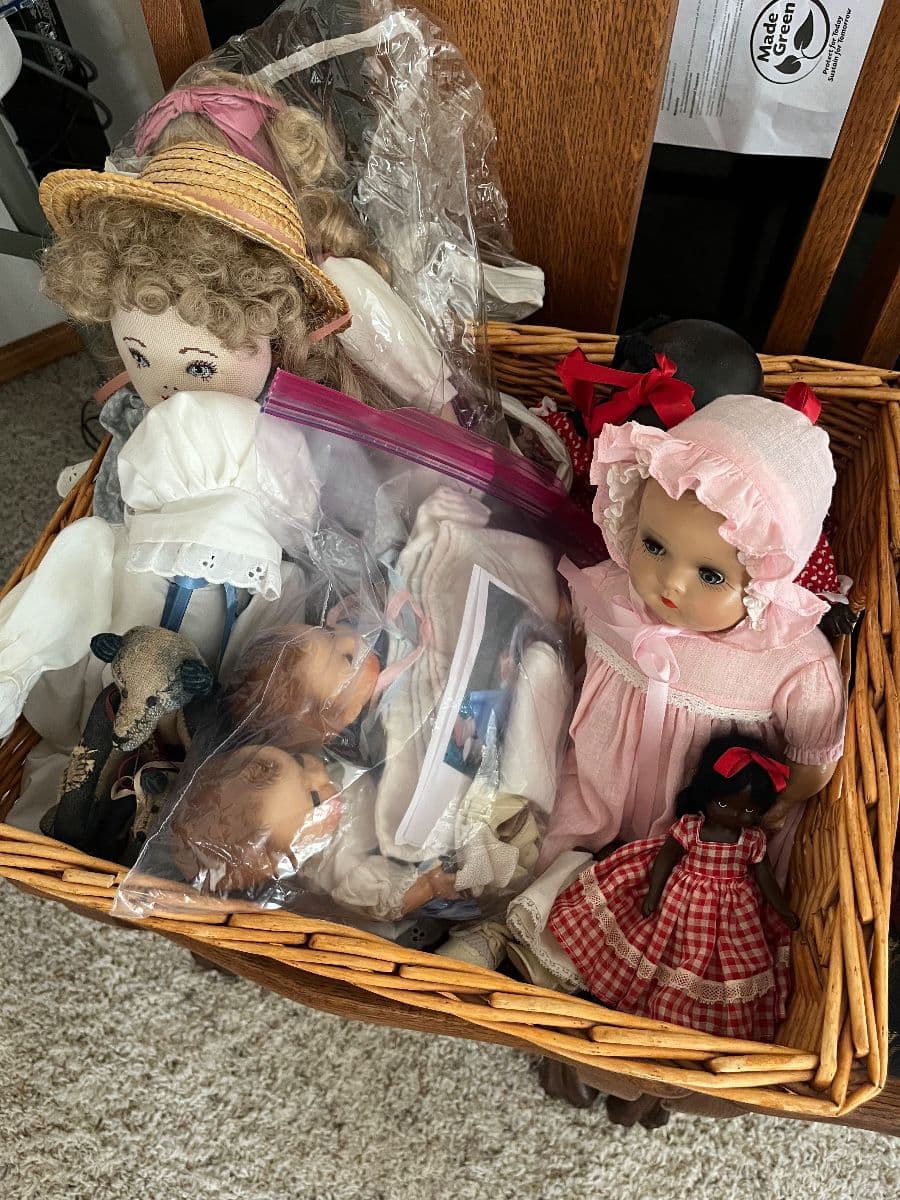 ANTIQUE AND VINTAGE CHISAGO CITY ESTATE SALE photo 7