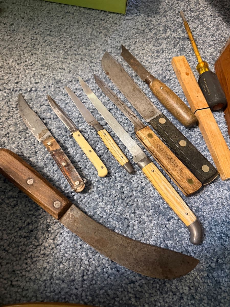 YEAROUT Family Estate Sale photo 7