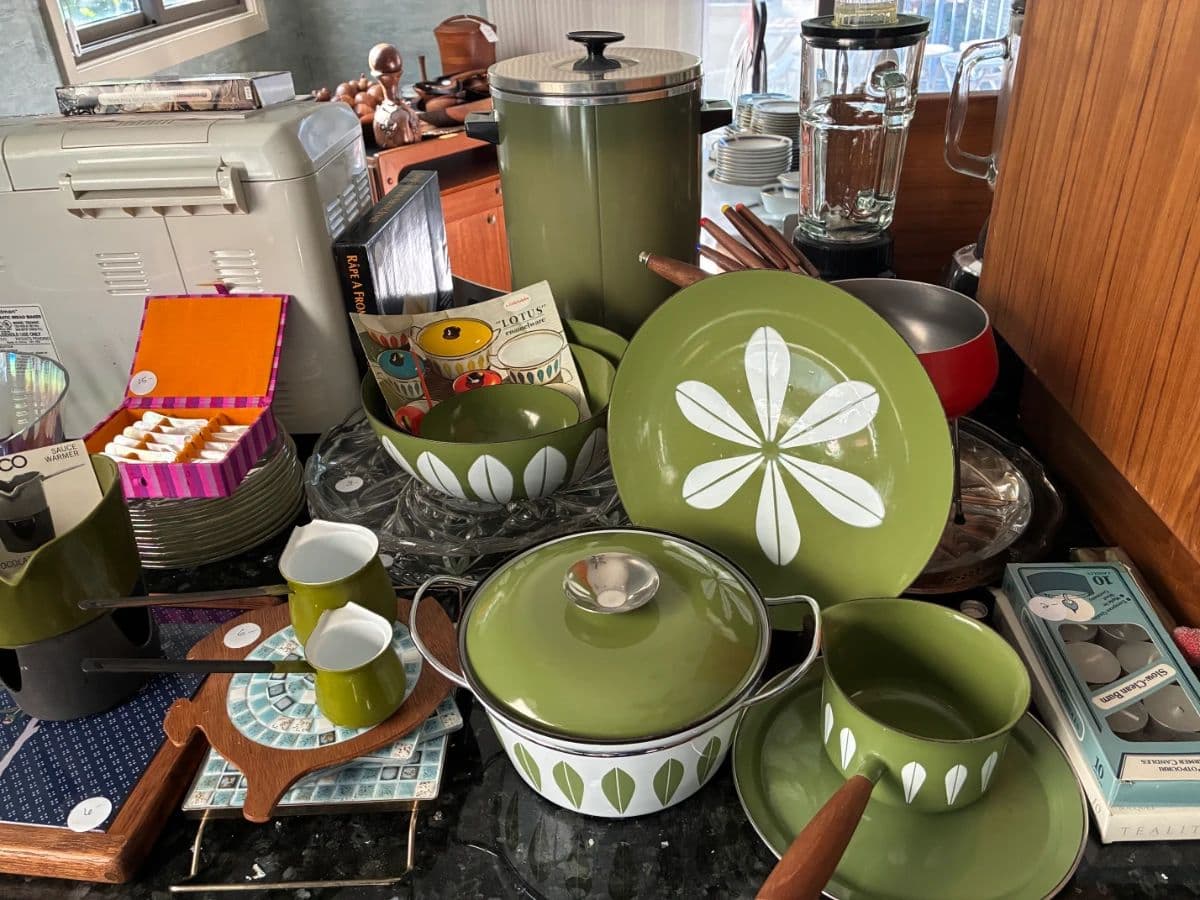 Mid Century Time Capsule featuring Massive Collection of Green Bay Packer Items photo 12