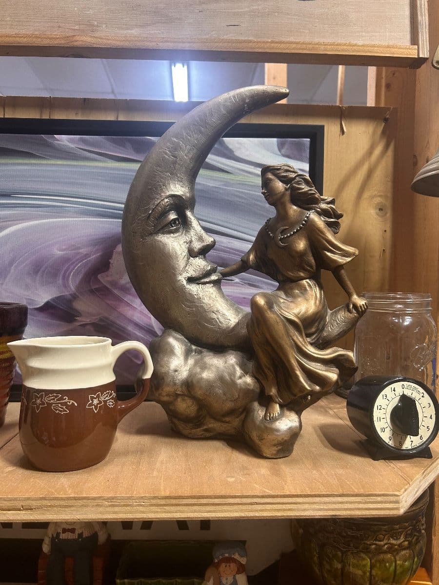 BLOWOUT SALE at Blue Horseshoe's Estate Room - DON'T SLEEP ON THIS ONE! photo 12