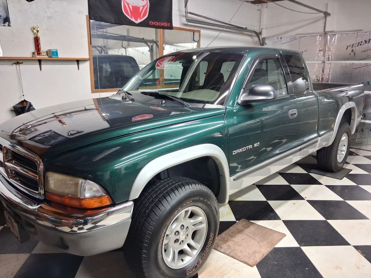 New Pictures Private Sale with 4X4 machines and Tractors photo 2