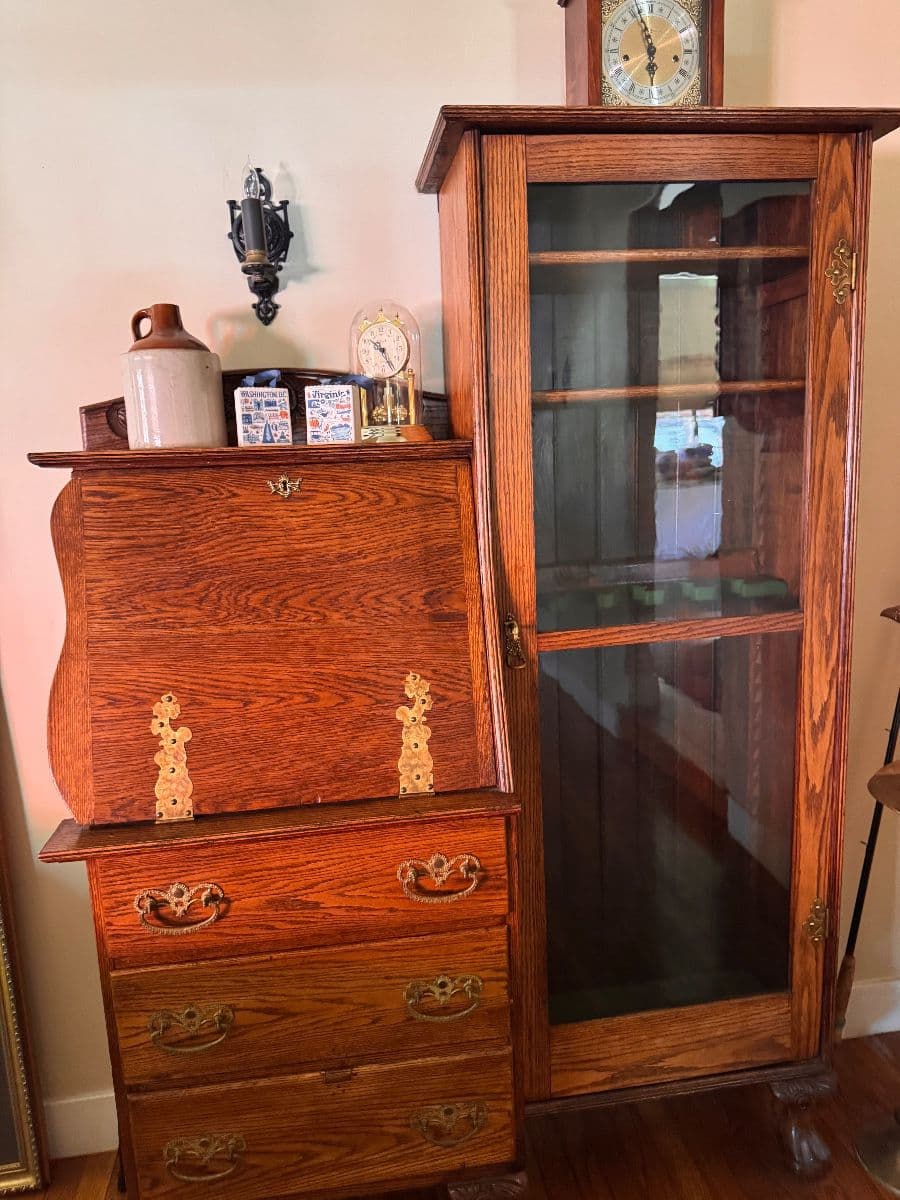 Estate Sales By Ruth-Ann photo 4