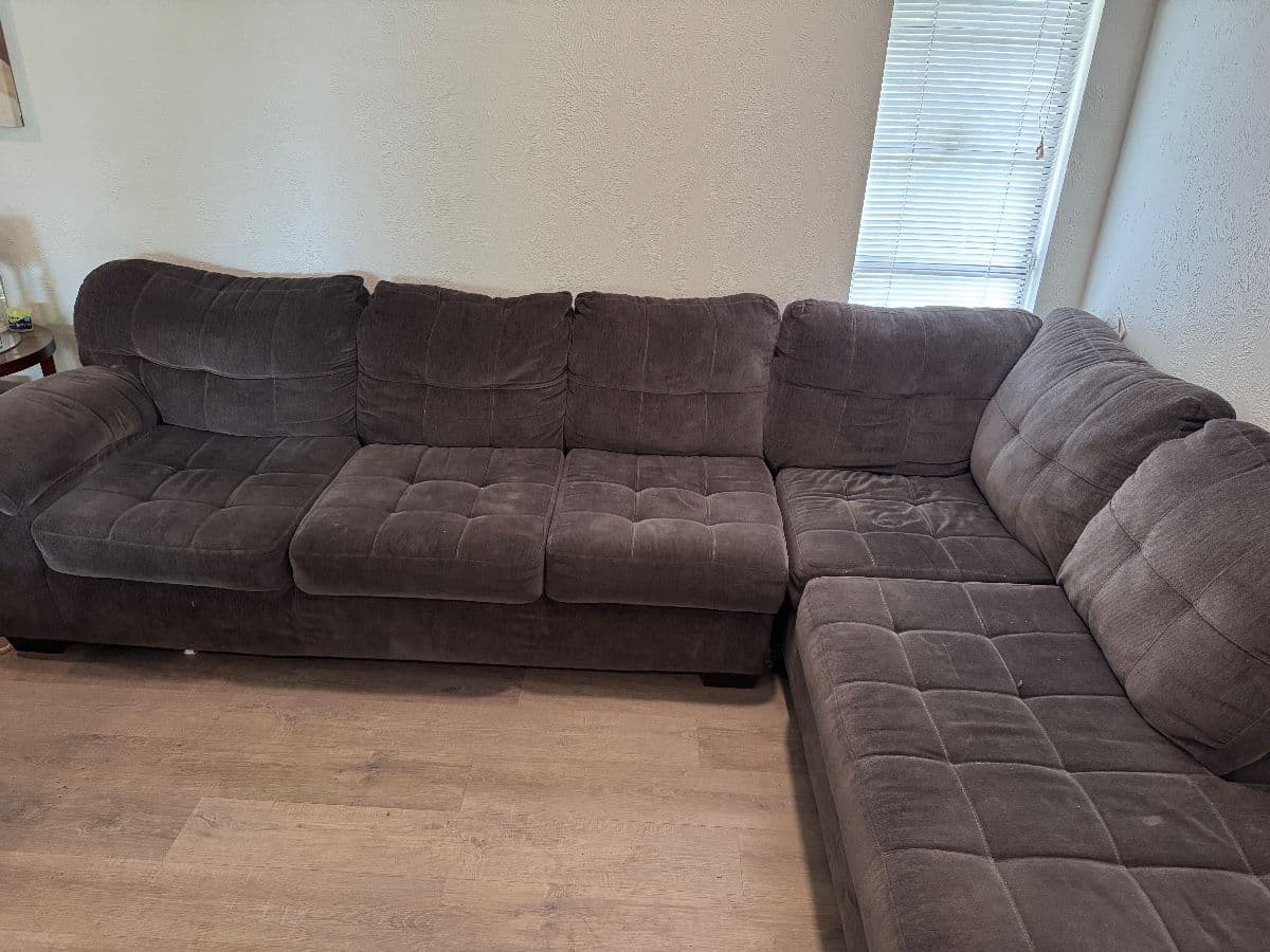 Estate Sale – Quality Furniture, Appliances & Home Decor photo 6