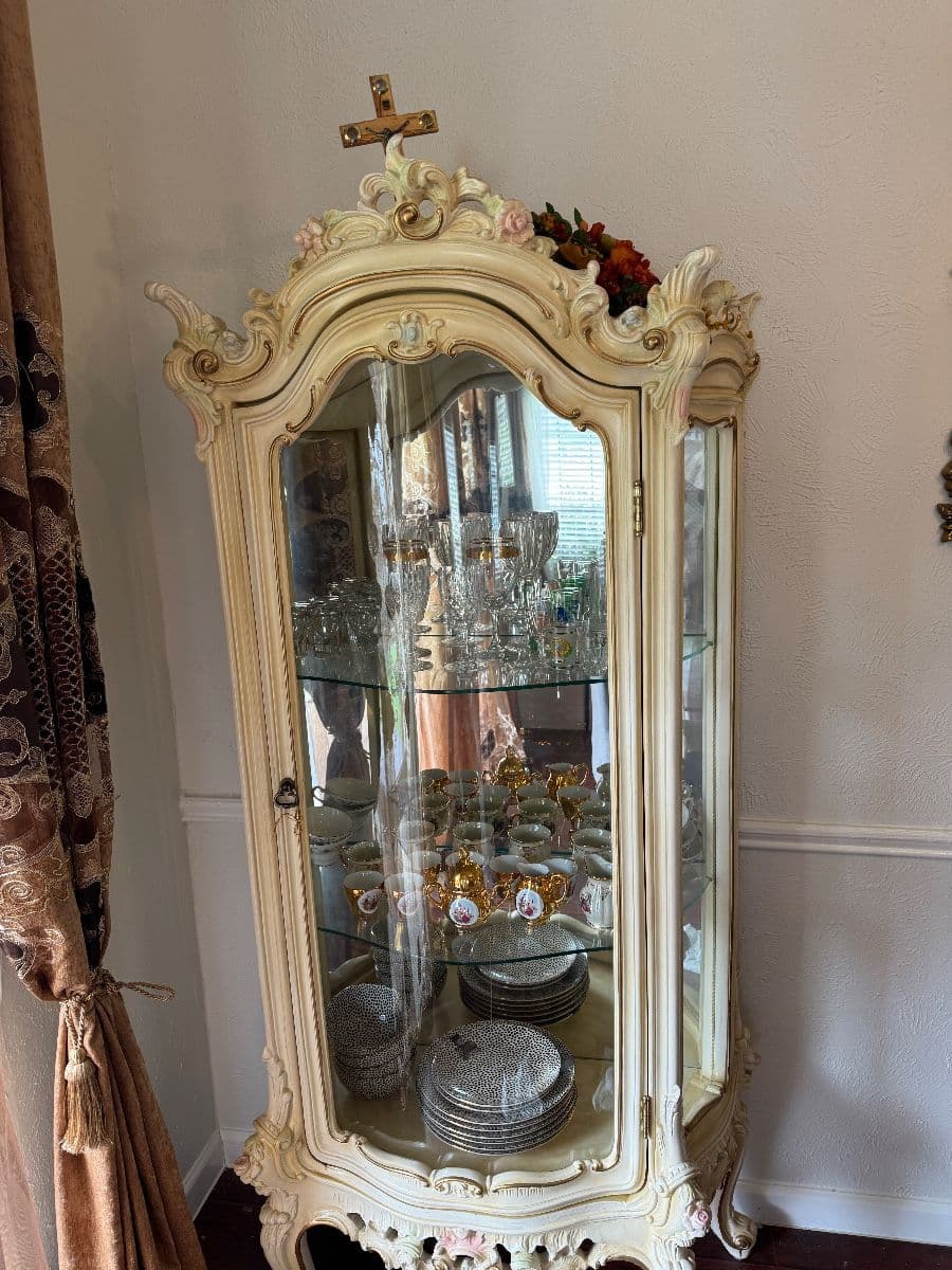 Estate Sale – Quality Furniture, Appliances & Home Decor photo 12