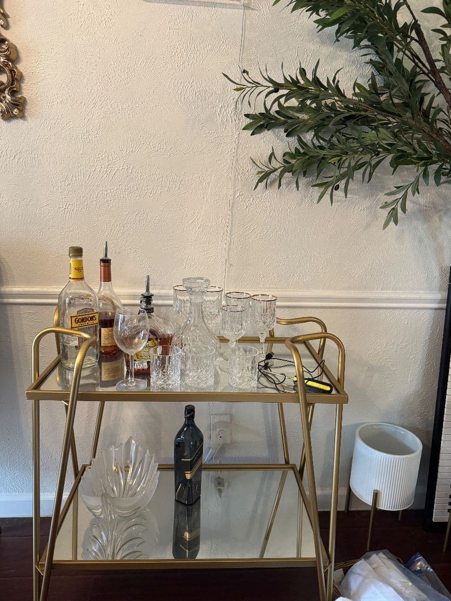 Estate Sale – Quality Furniture, Appliances & Home Decor photo 10