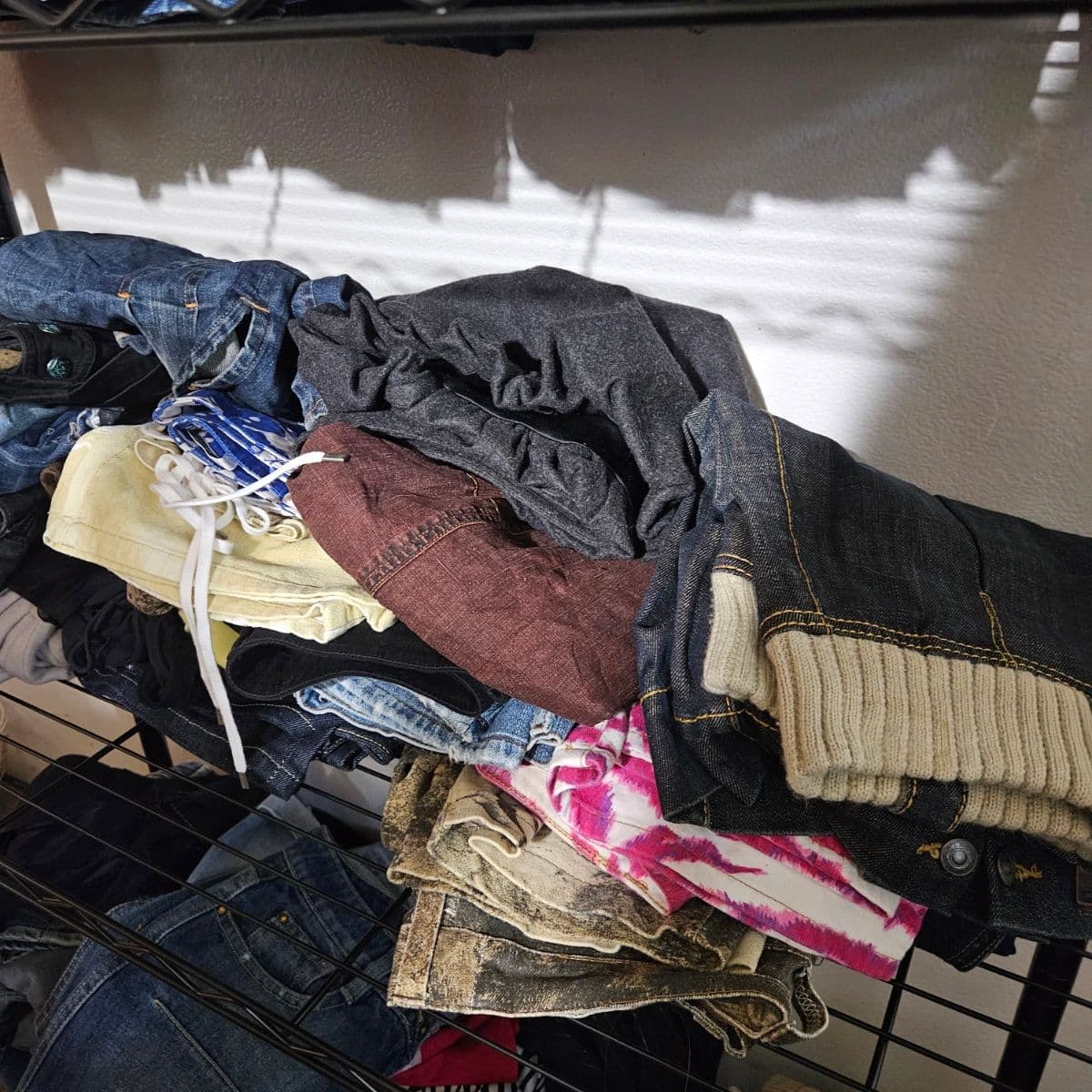 Designer, Vintage, Y2k Pop-Up Women's Clothing Sale - Downsizing photo 5