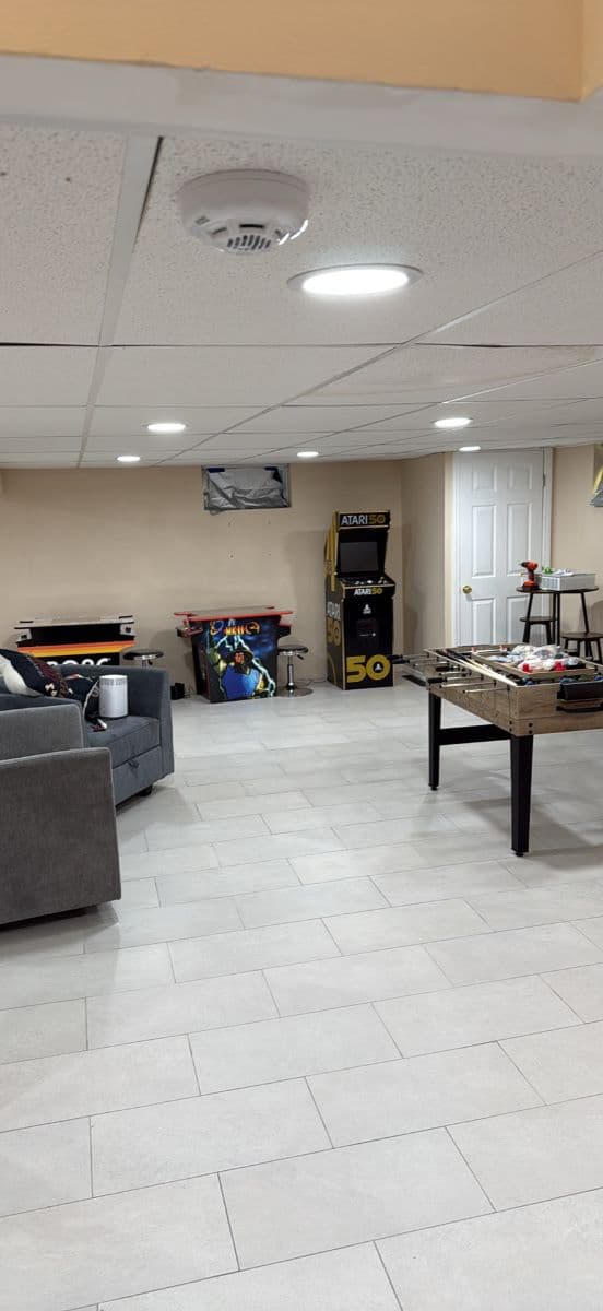 Estate Sale - Full Gym - Furniture - Gaming - Bed - TVs photo 3