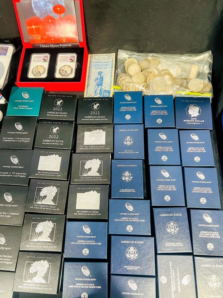 Massive Gold / Silver Coins, Ebay Reseller Dead Stock, Toys, Military & More photo 8