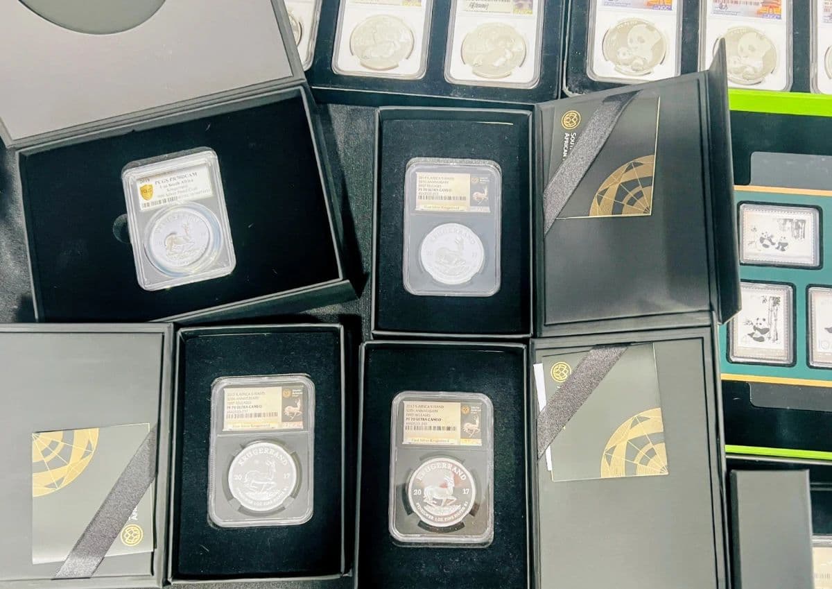 Massive Gold / Silver Coins, Ebay Reseller Dead Stock, Toys, Military & More photo 5