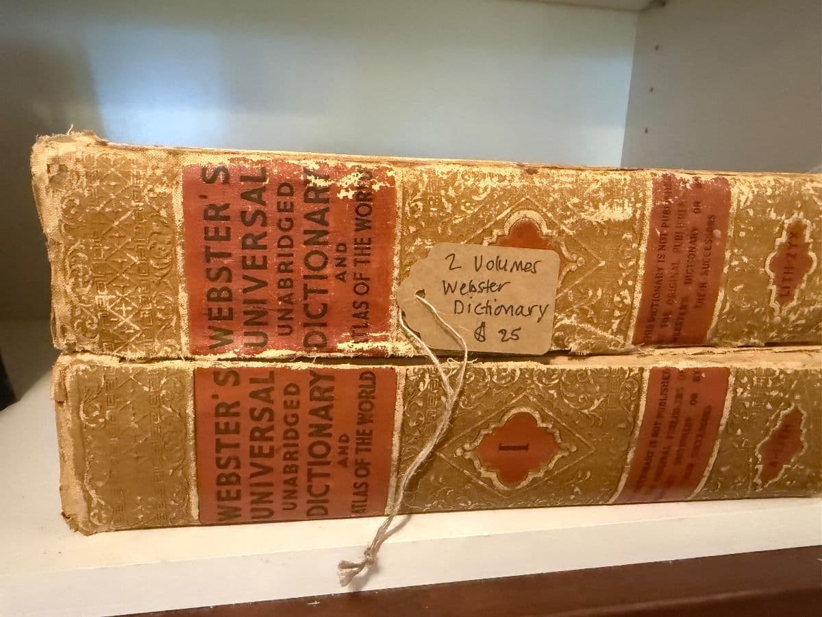Chesapeake: A Collector’s Mix — Vintage Music, Art, Books, Rocks & More photo 10