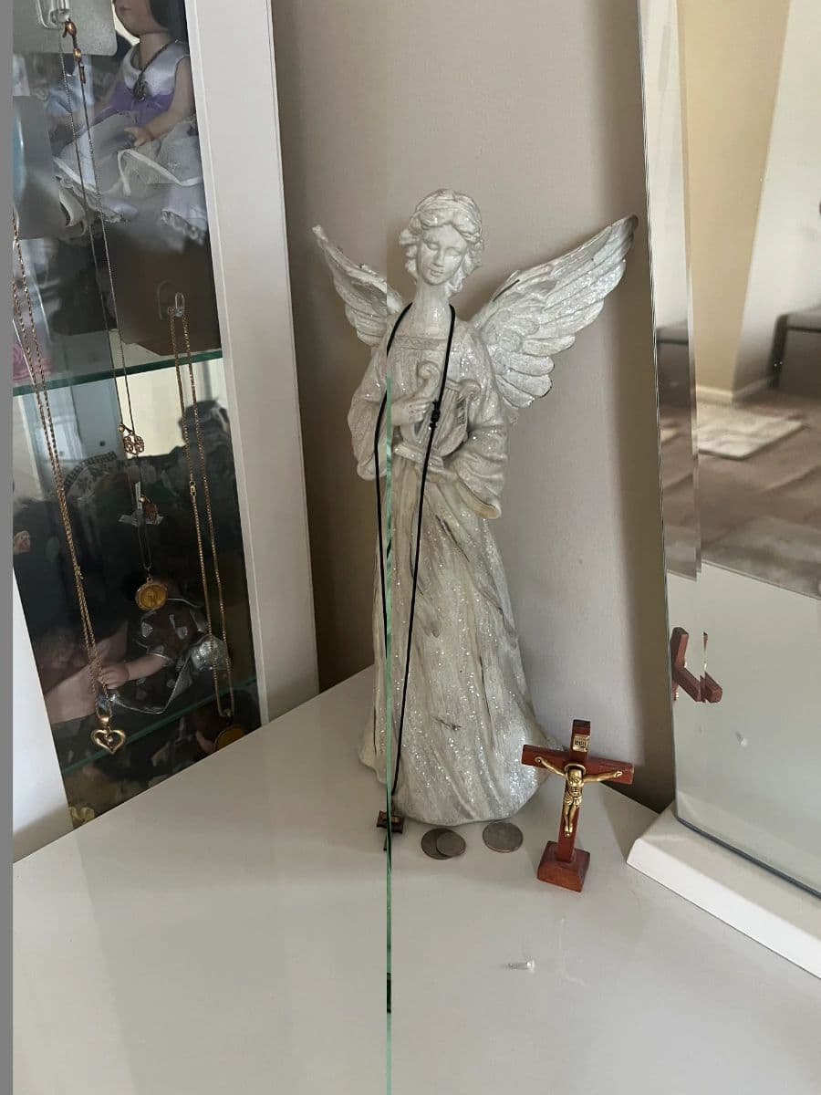 Howell Estate/Moving Sale photo 12