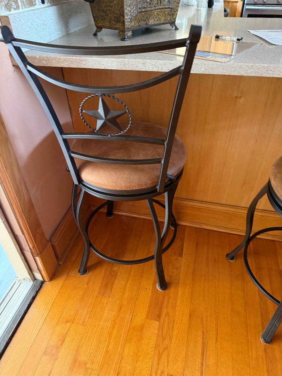 FORKED RIVER ESTATE SALE -  TONS OF TOOLS, WORKSHOP, GARAGE & MORE! photo 8