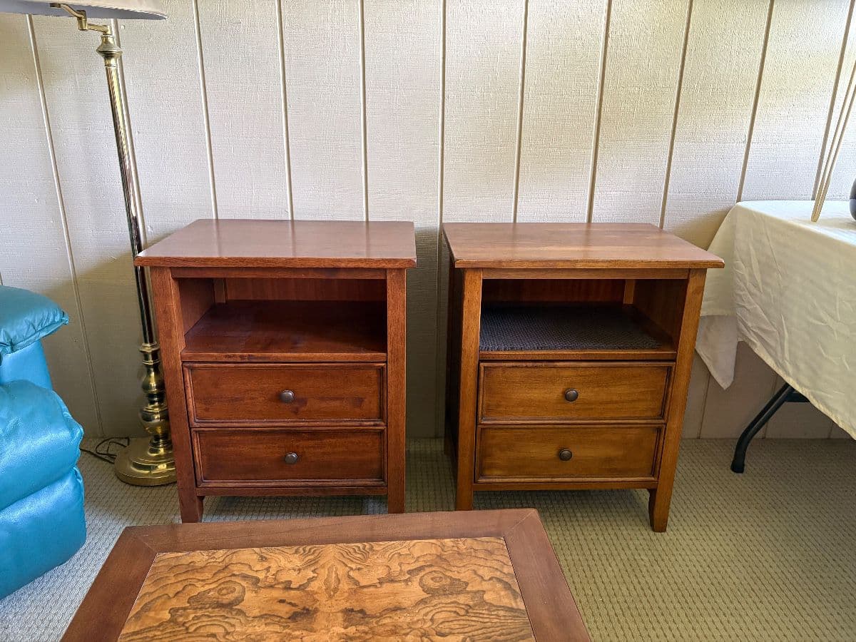 Nice Furniture, MCM, Vintage Christmas, Garden Tools and more… photo 11