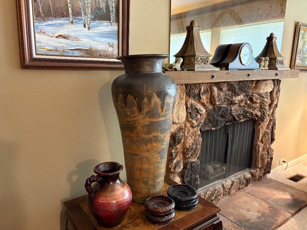 Nice Furniture, MCM, Vintage Christmas, Garden Tools and more… photo 1