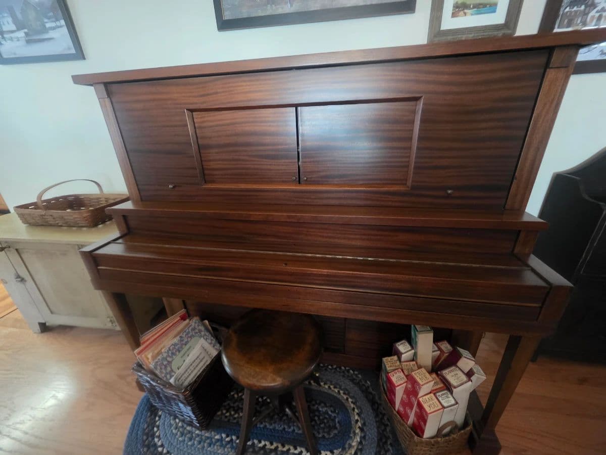 Renaissance Estate Sales/Country Living photo 10