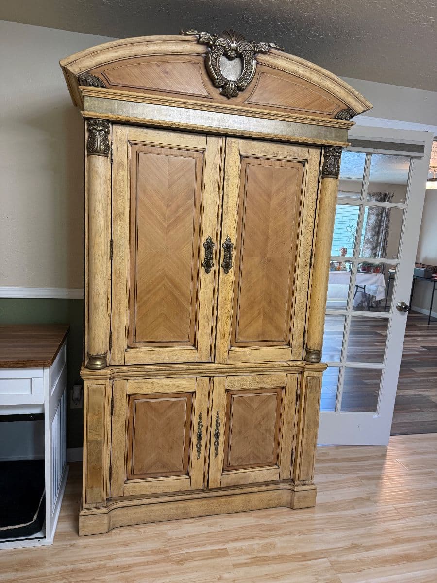 Estate Sale-Something for everyone photo 4