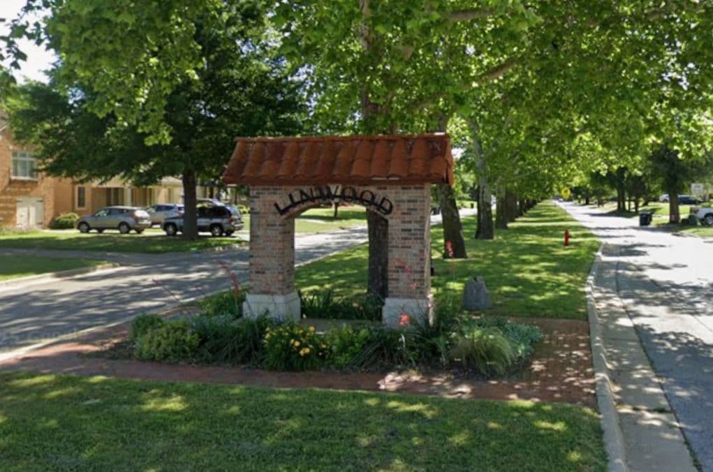 Historic Linwood Estate Sale with Asian Collectibles photo 1