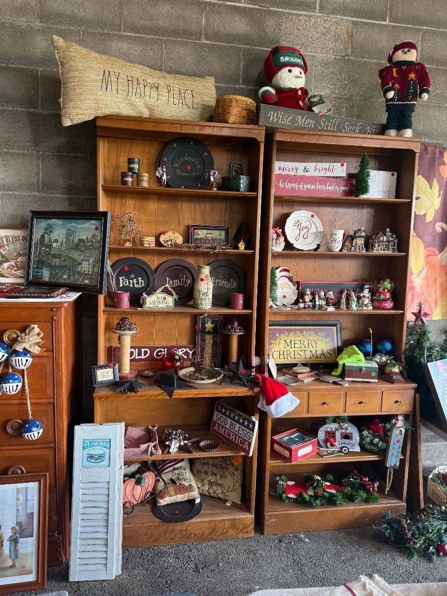 LiVecchi Estate Sales photo 2