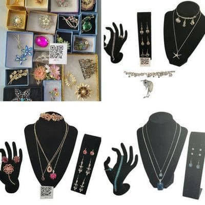 Lakeland Downsizing Online Auction - K5H5PR photo 1