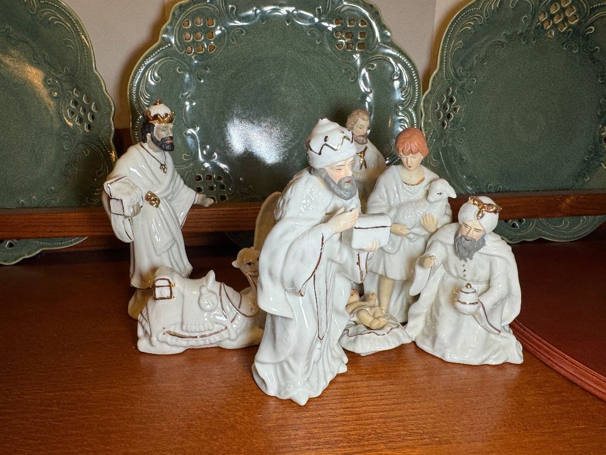 Maple Street Estate Sales: West Cobb Estate Sale photo 10