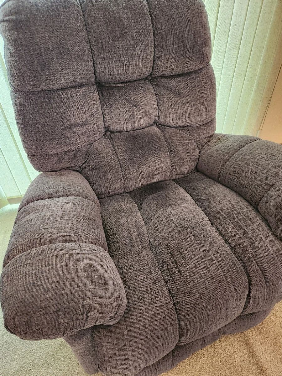 'EVERYTHING AND MORE' EAST MEDFORD ESTATE SALE BY HALSTEAD'S HELPING HANDS ESTATE SALES! photo 6