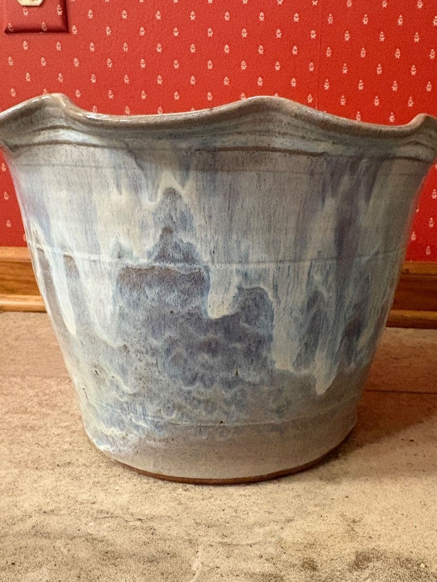 Artful Living: Pottery, Lexington Furniture & Hallmark in Clemmons photo 7