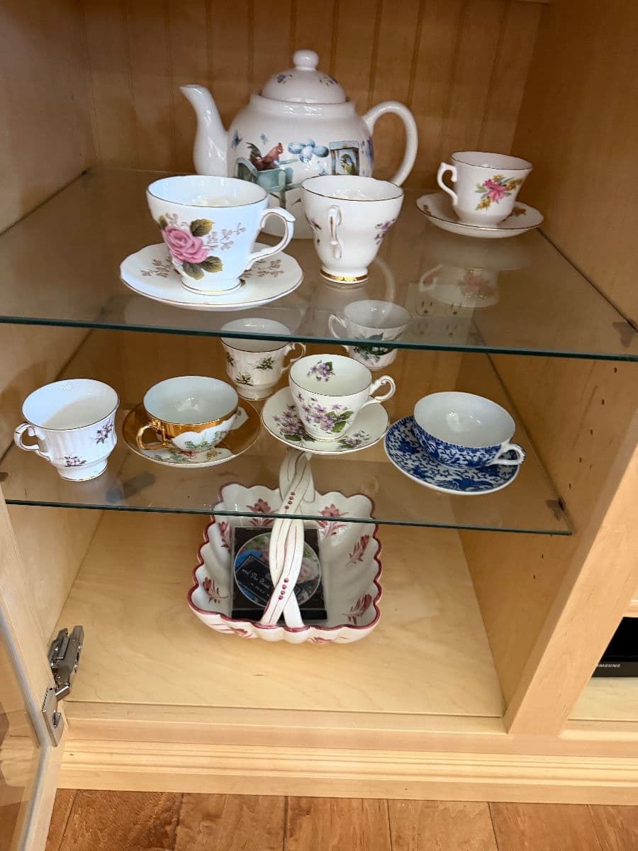 Beautiful Arbuckle Estate Sale photo 11