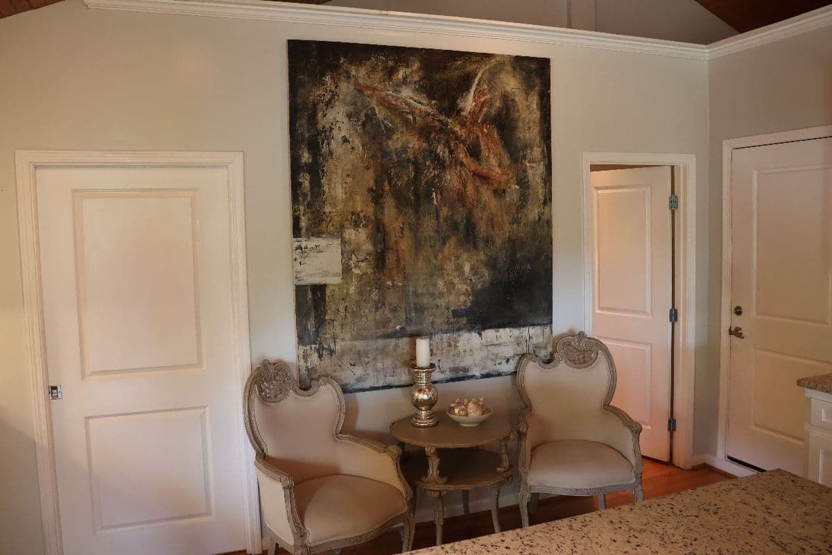 Come Find Your PERFECT PIECE at this STUNNING Home in Atlanta FILLED w/ Amazing Furniture and Finds! photo 4