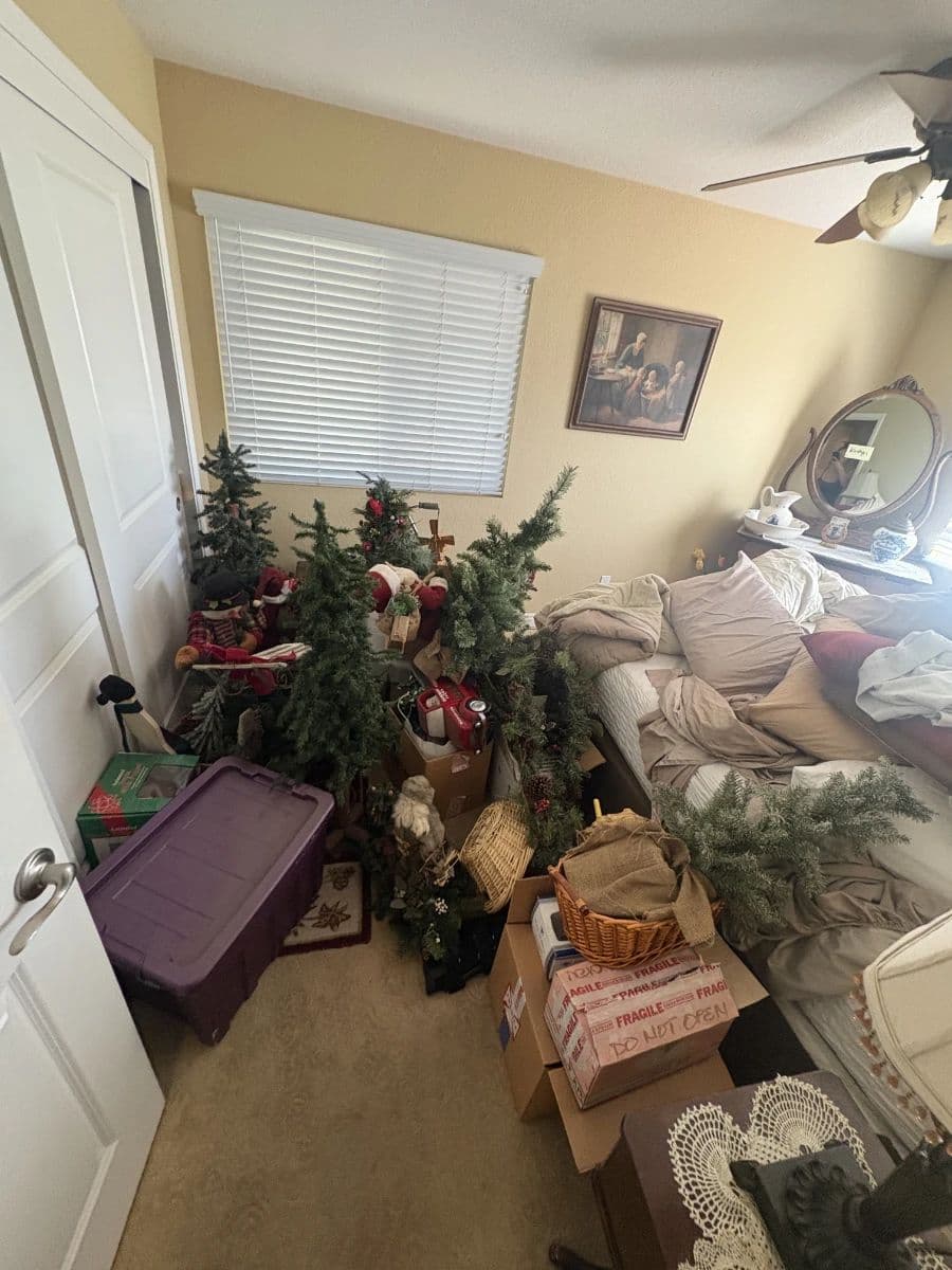 Antique, Vintage, & General Estate Sale photo 5