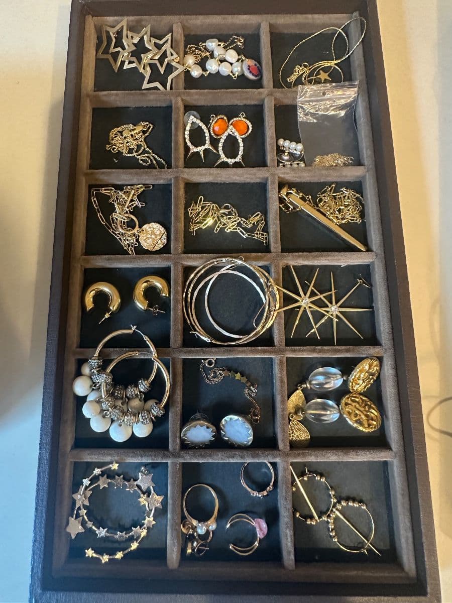 Gorgeous Treasures in Hinsdale!! photo 5