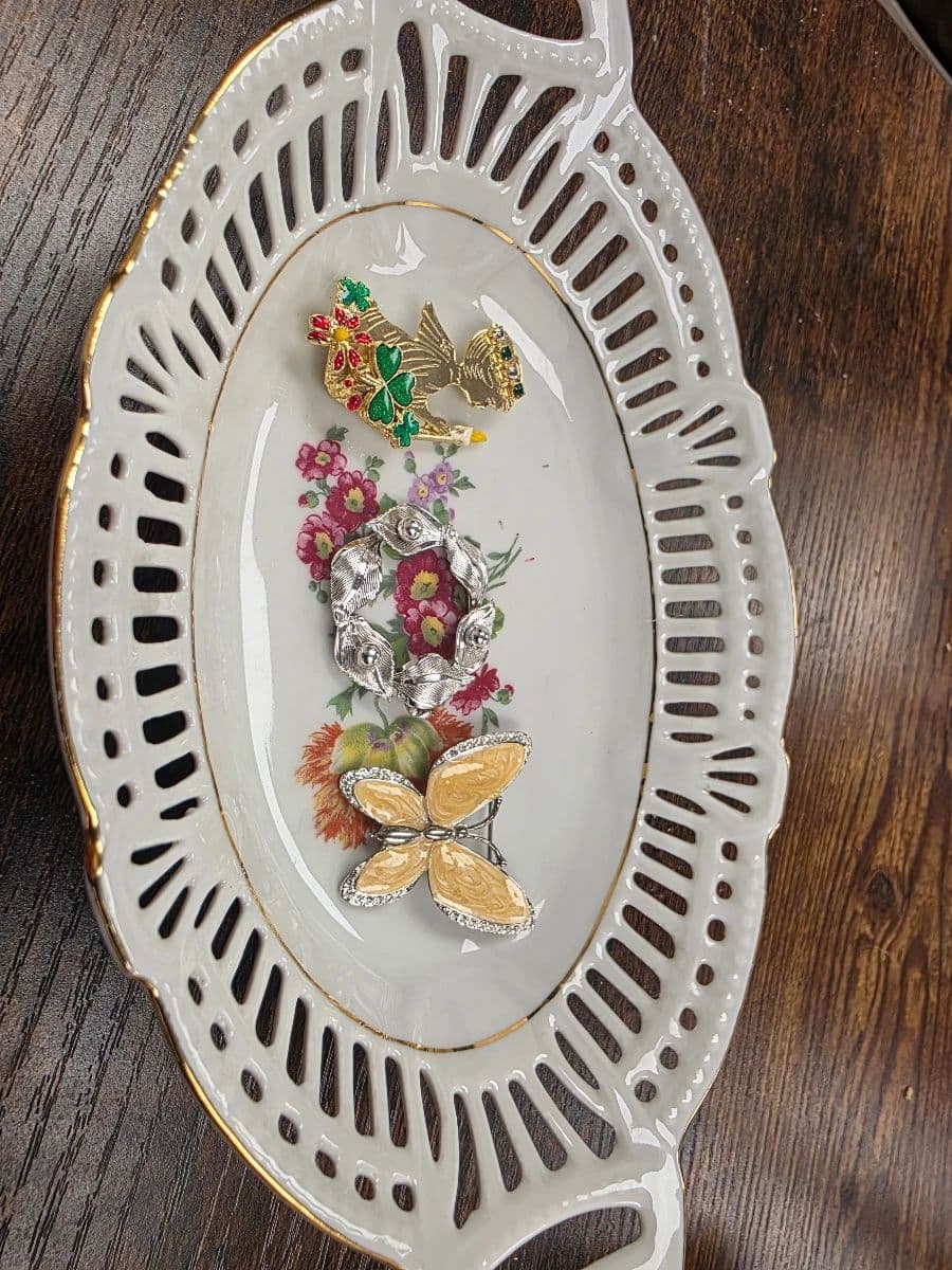Dunning / Norridge – Vintage Treasure Hunt | Bundle-Friendly Shopping photo 9