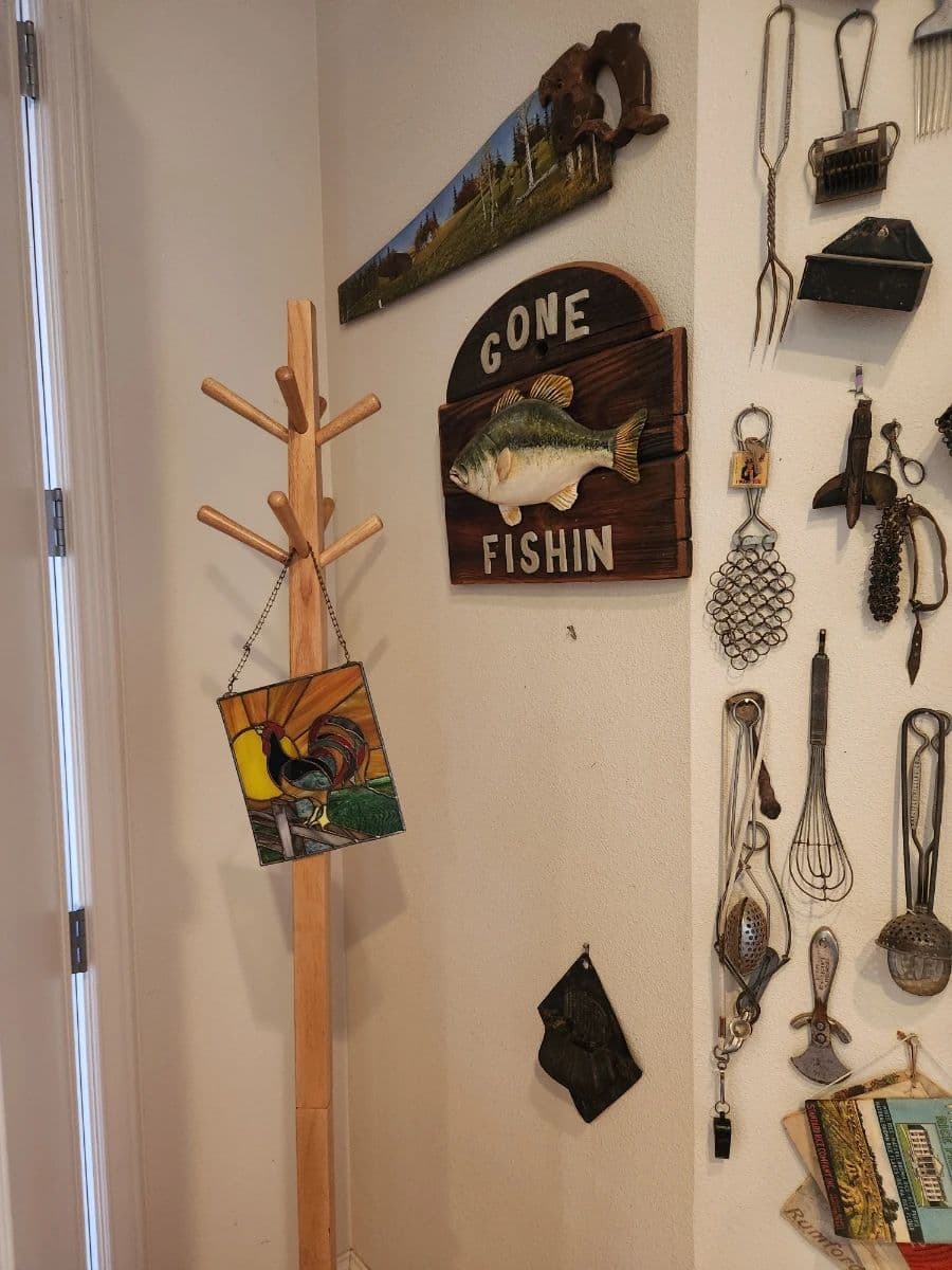 Hold your horses! Estate Sale in Salem photo 11