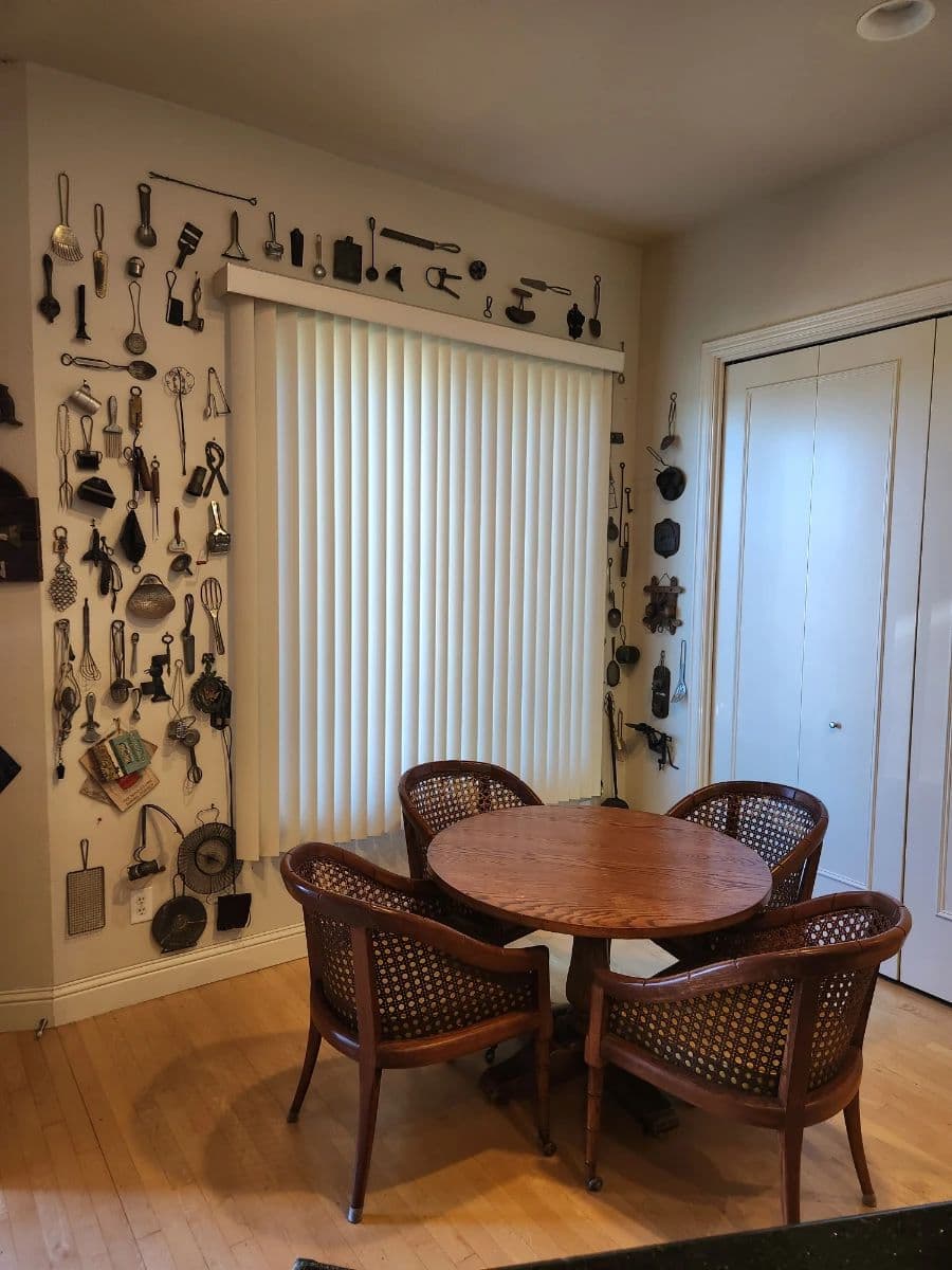 Hold your horses! Estate Sale in Salem photo 9