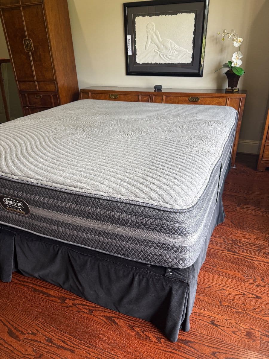 Immaculate Gallatin Fairvue Plantation Estate Sale photo 8