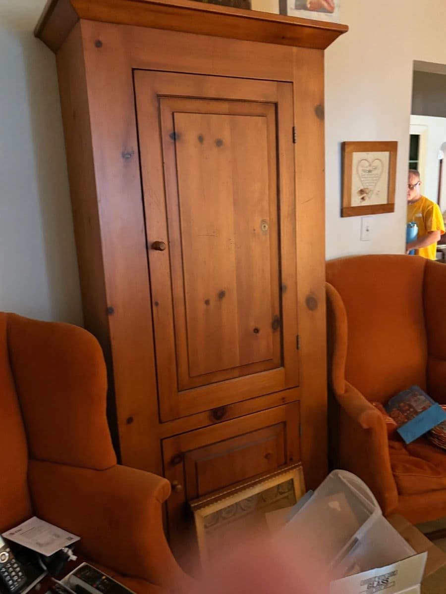 Don't Miss this Sale in Oakwood photo 2